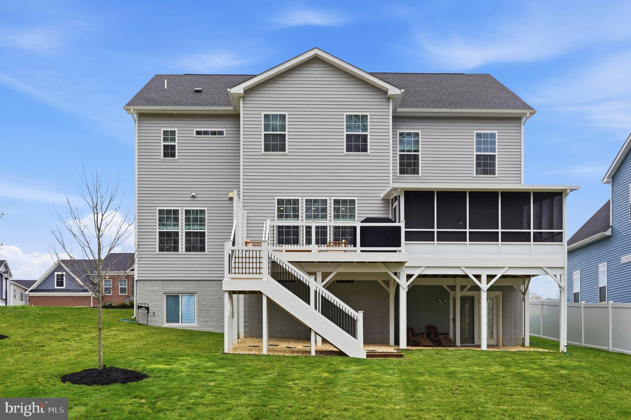 FAIRWAY ESTATES - Residential