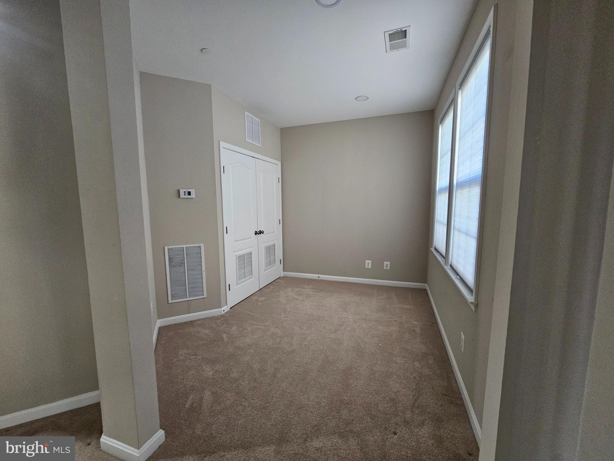 MERCER PARK CONDOMINIUM - Residential Lease