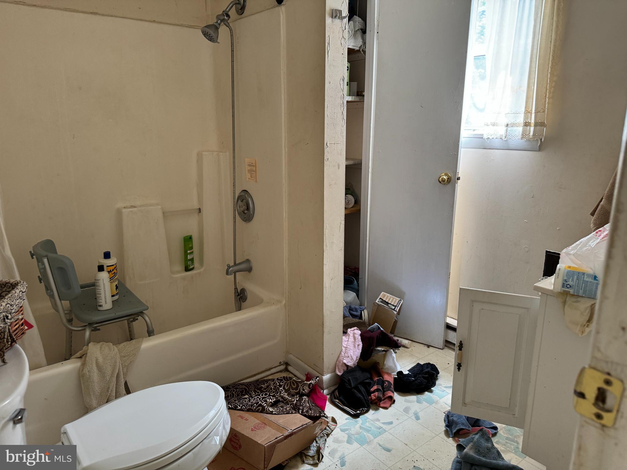 GLENWOOD FOREST - Residential