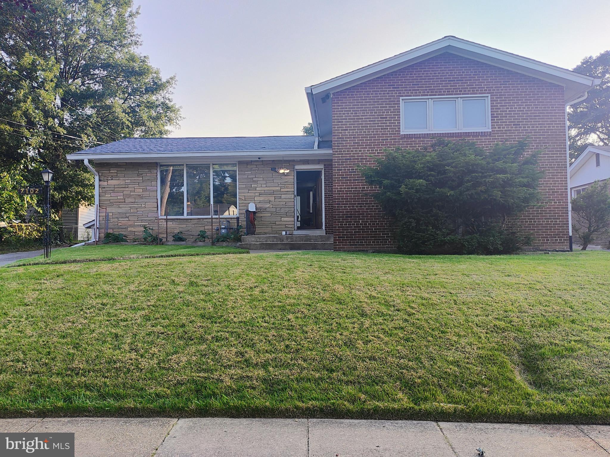 COLLEGE HEIGHTS TERRACE - Residential