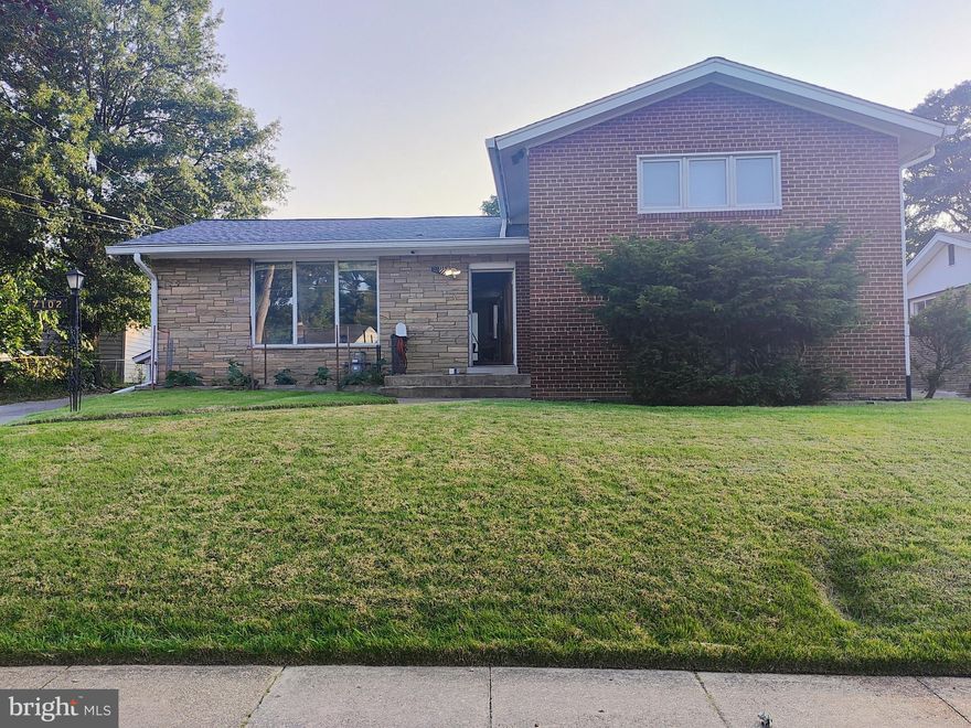 Back on the market! Custom built with 4 Finished LVL SPLIT.  Perfect for Big family or Two families . 3 full baths, 2 kitchens, Fenced Patio w/ stone grill, Private basement with 2 rear entrance, beautiful original hardwood floors and more. 1 year HVAC and almost new roof.  Walking distance to  Maryland University.