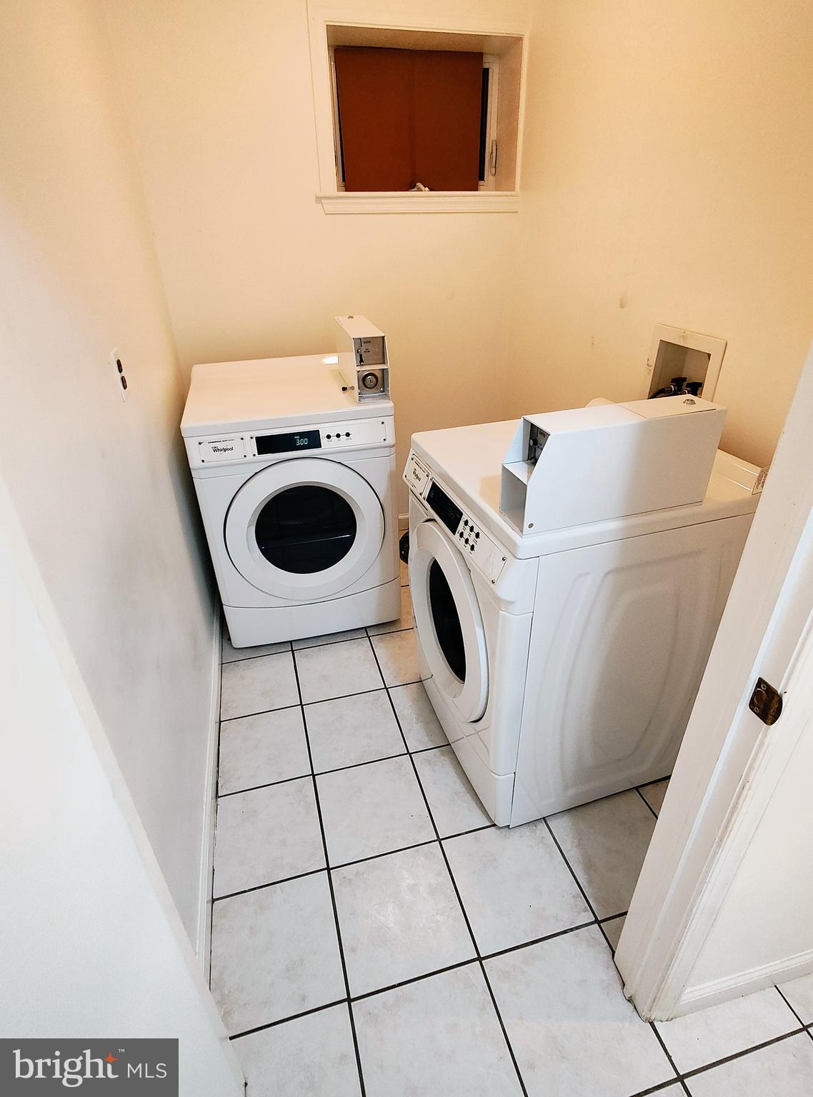 COLLEGE HEIGHTS TERRACE - Residential