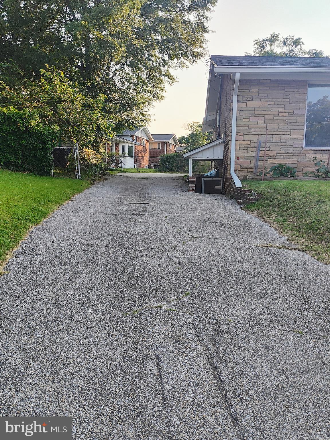 COLLEGE HEIGHTS TERRACE - Residential