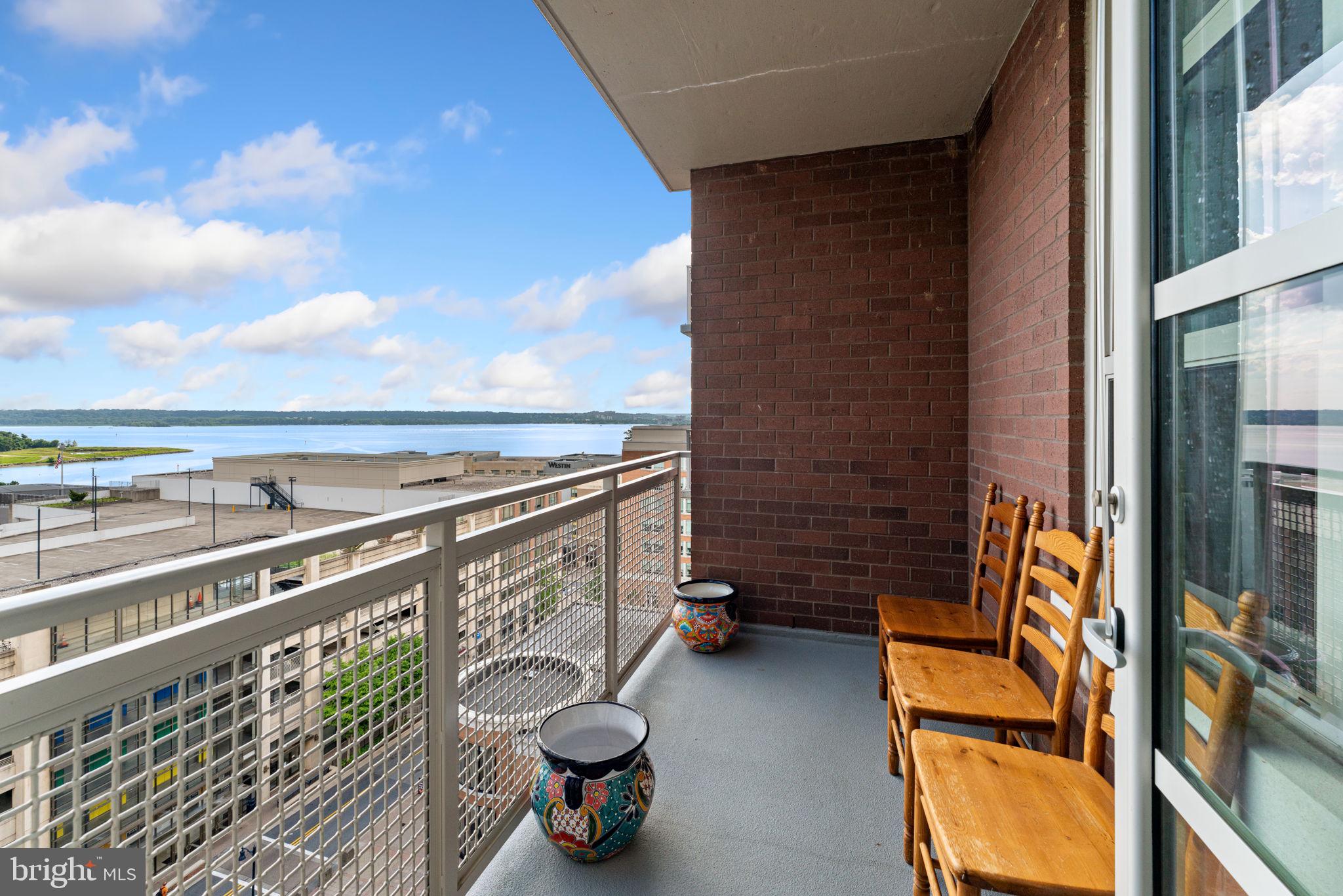 FLEET STREET CONDOMINIUMS - Residential