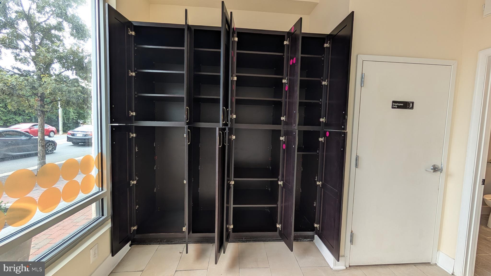 JUNCTION SQUARE - Commercial Sale