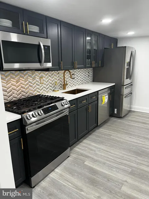 MLS: MDBA2155636