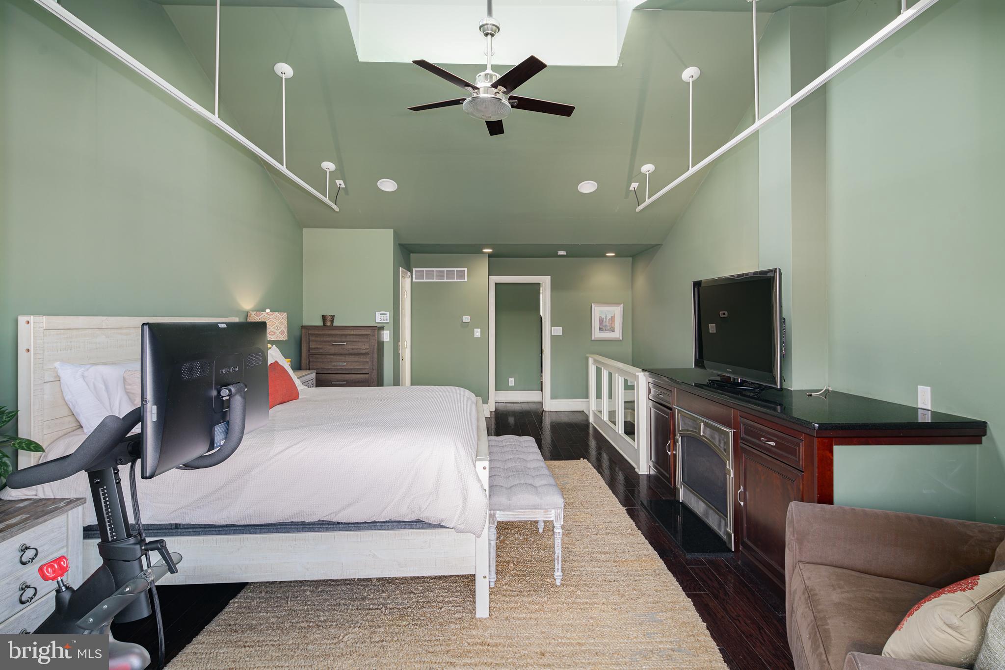 FITLER SQUARE - Residential