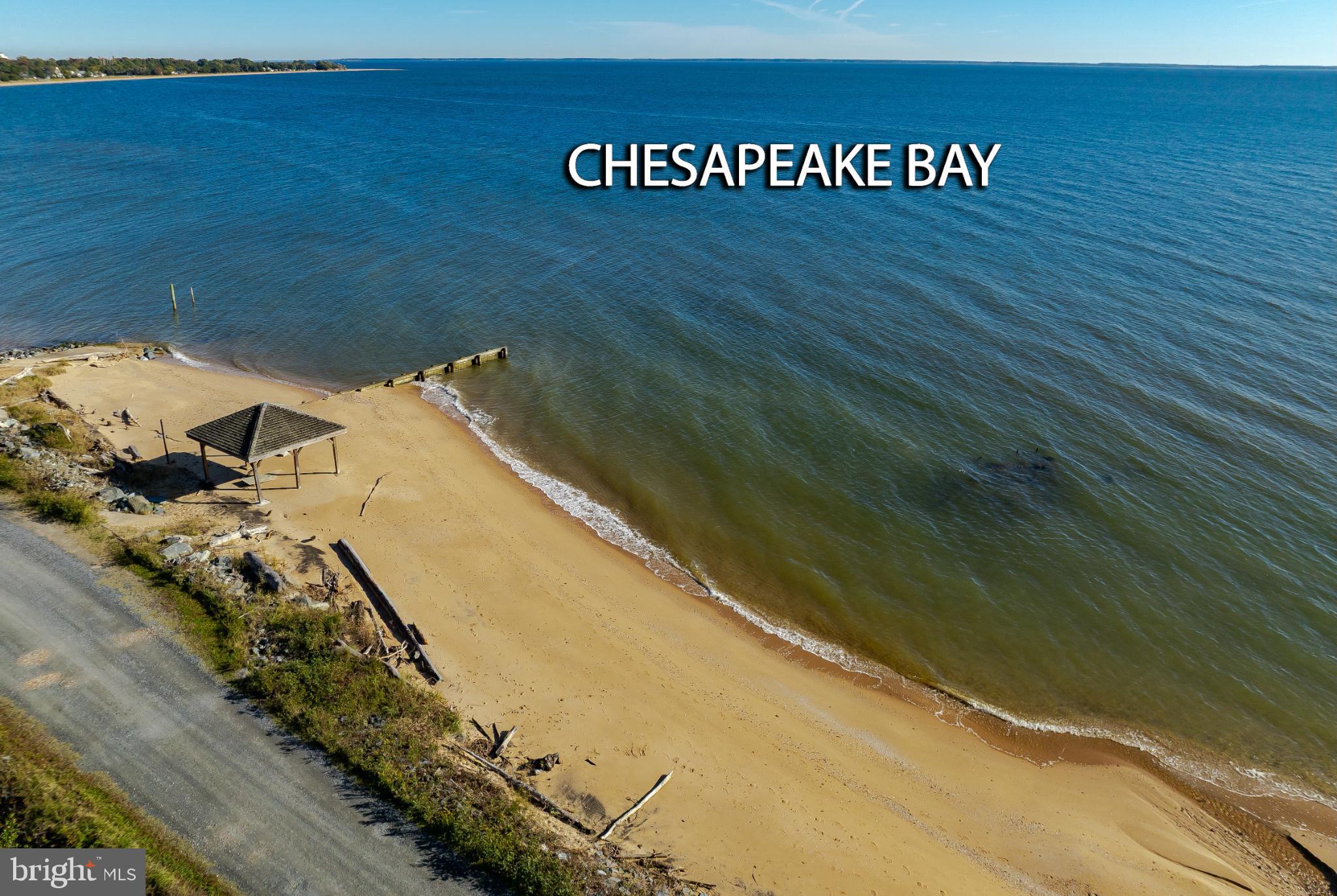 COVE LAKE - Residential