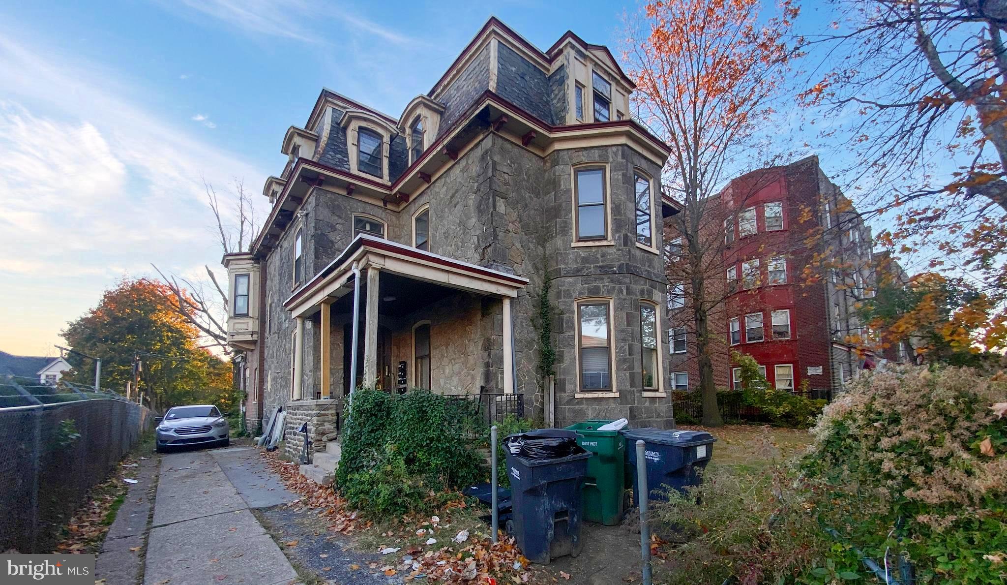 GERMANTOWN (WEST) - Commercial Sale