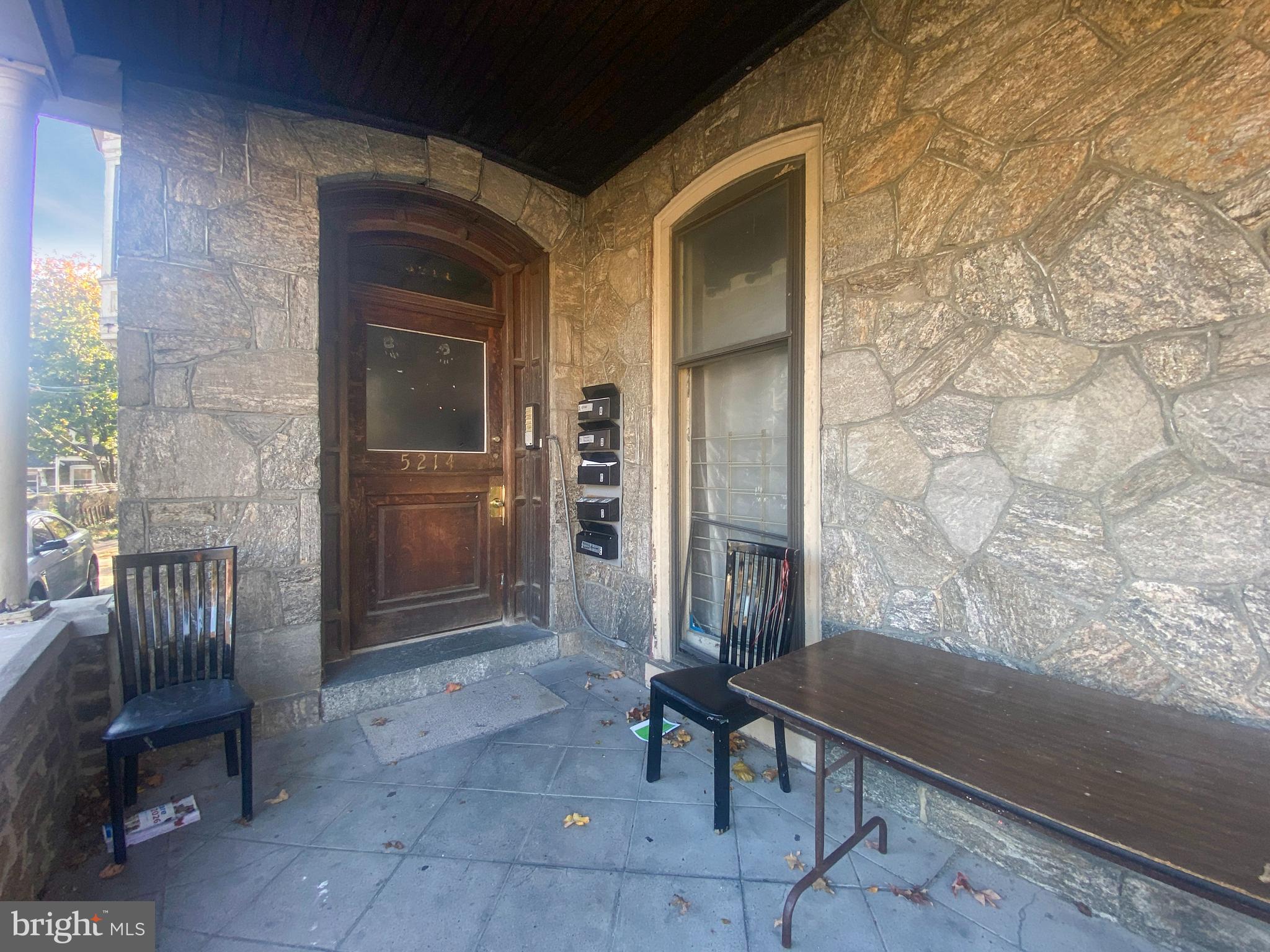 GERMANTOWN (WEST) - Commercial Sale