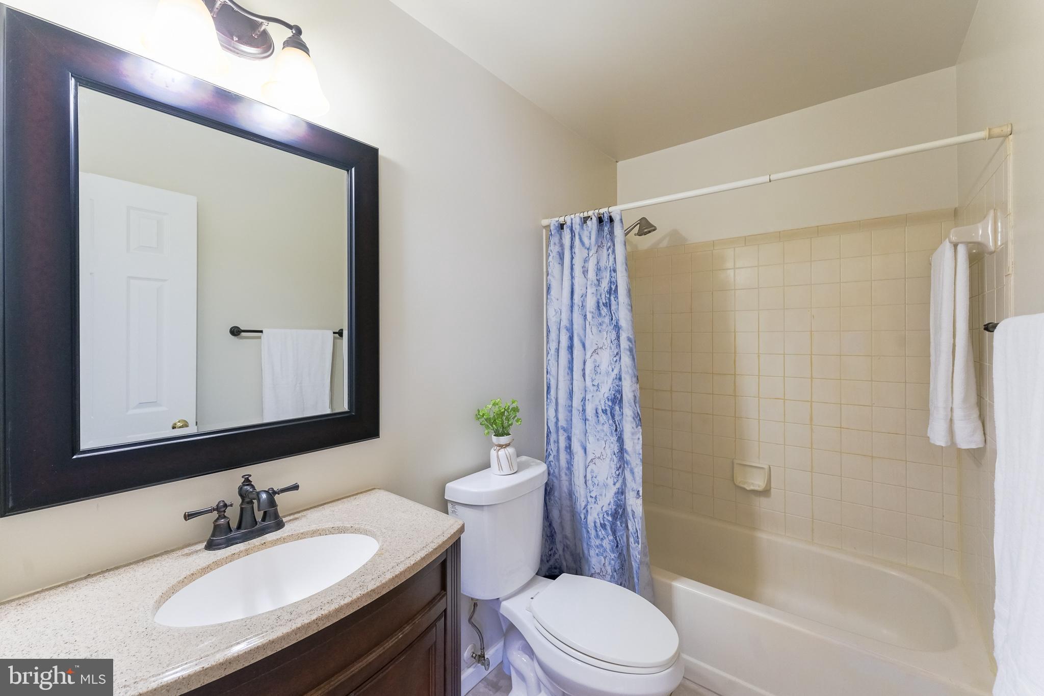 OLD BRIDGE ESTATES - Residential