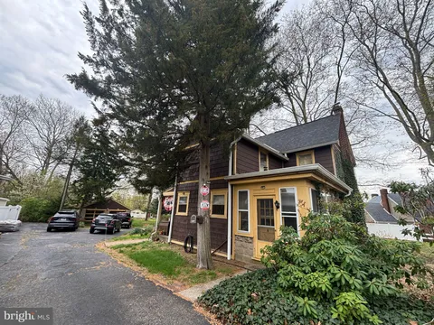 4035 W 9th Street, Marcus Hook, PA 19061 - MLS#: PADE2088520