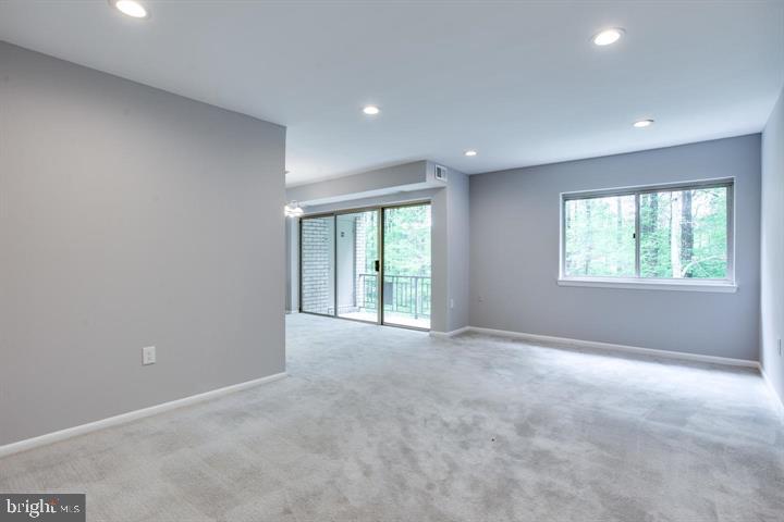 BETHESDA PARK - Residential Lease