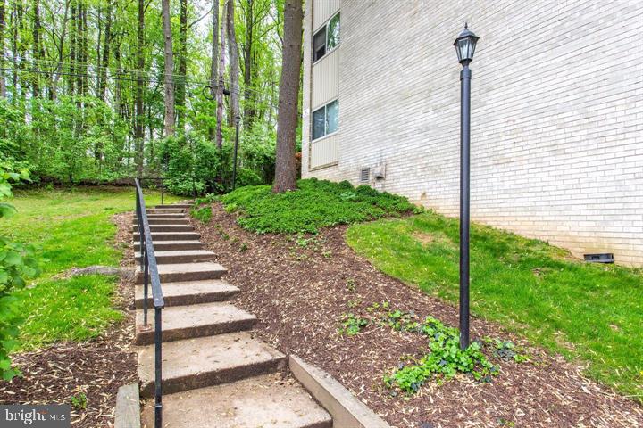 BETHESDA PARK - Residential Lease