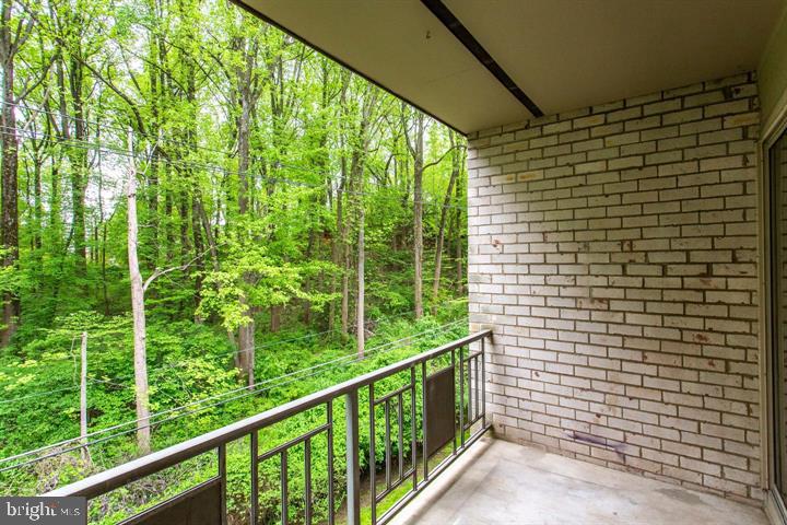 BETHESDA PARK - Residential Lease