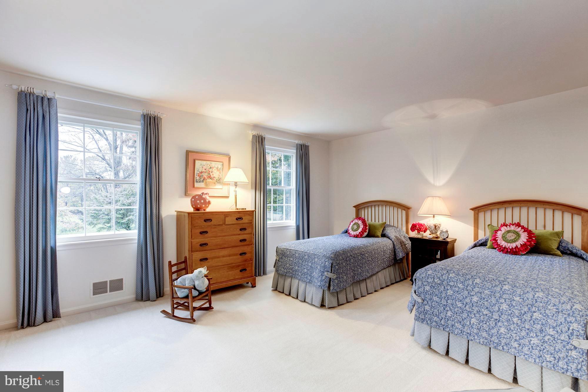 GREAT FALLS ESTATES - Residential