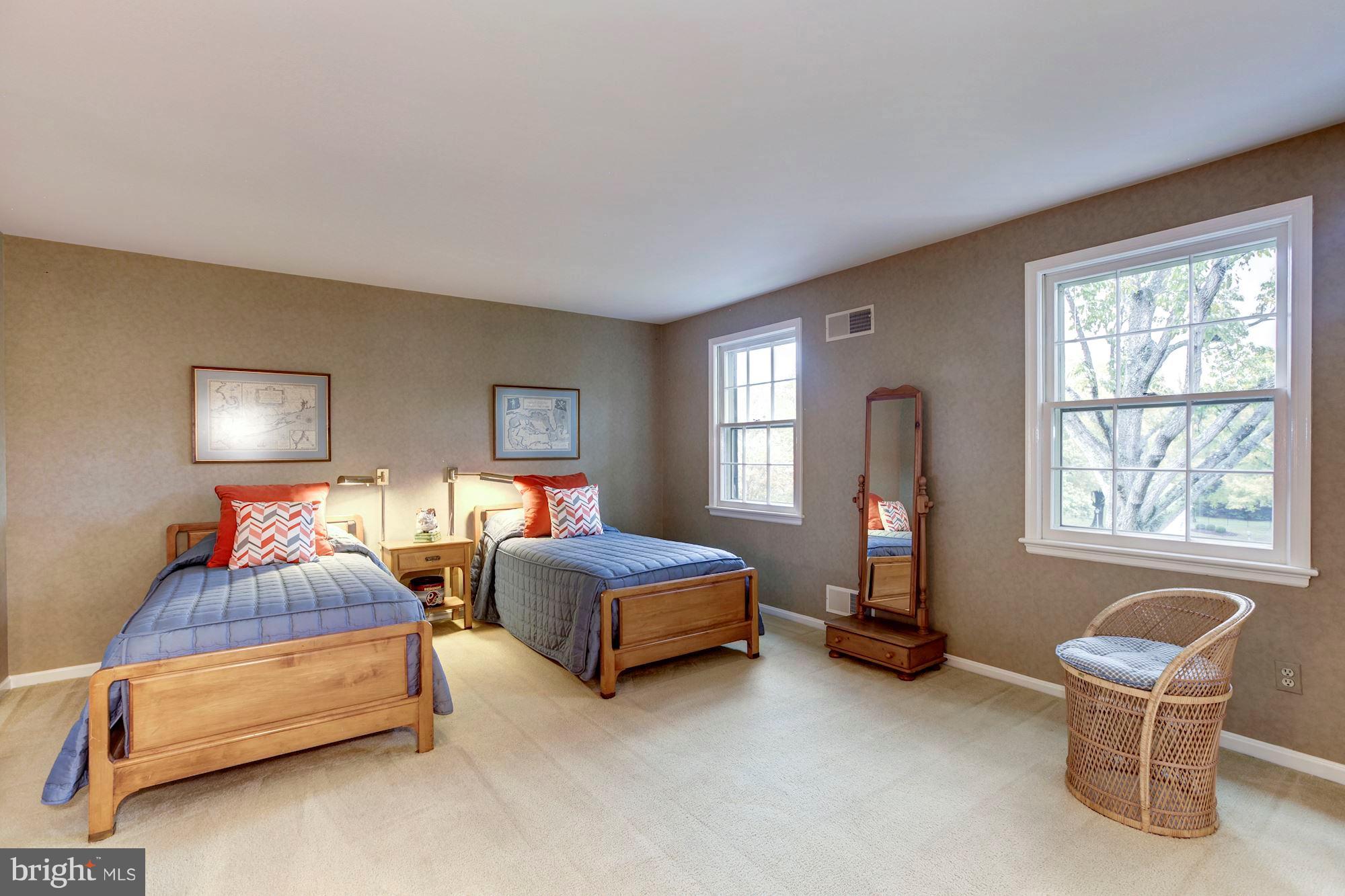 GREAT FALLS ESTATES - Residential