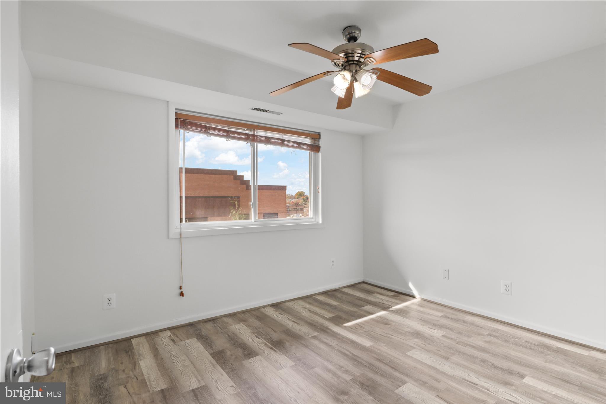 PARK TERRACE - Residential Lease