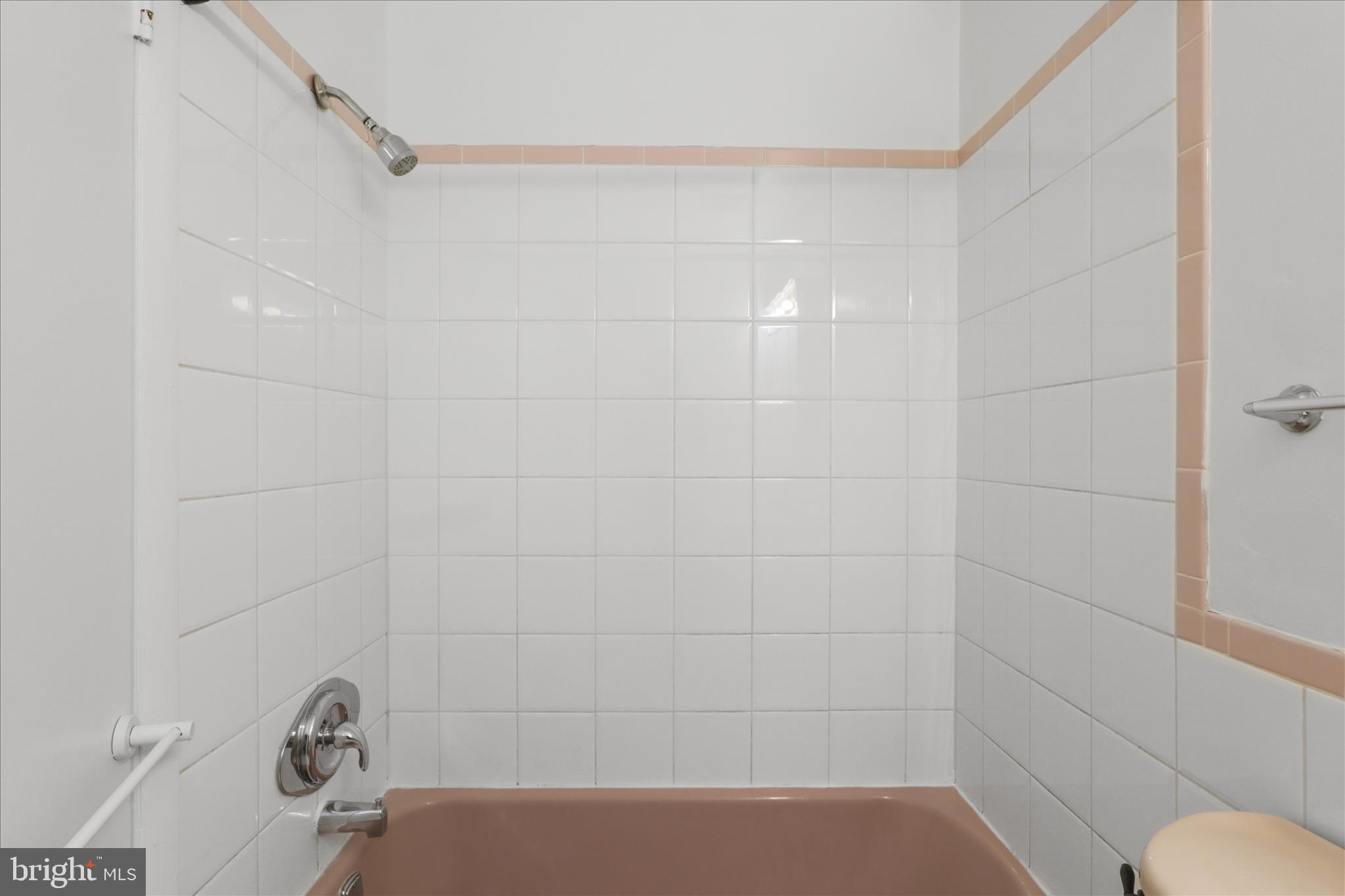 PARK TERRACE - Residential Lease