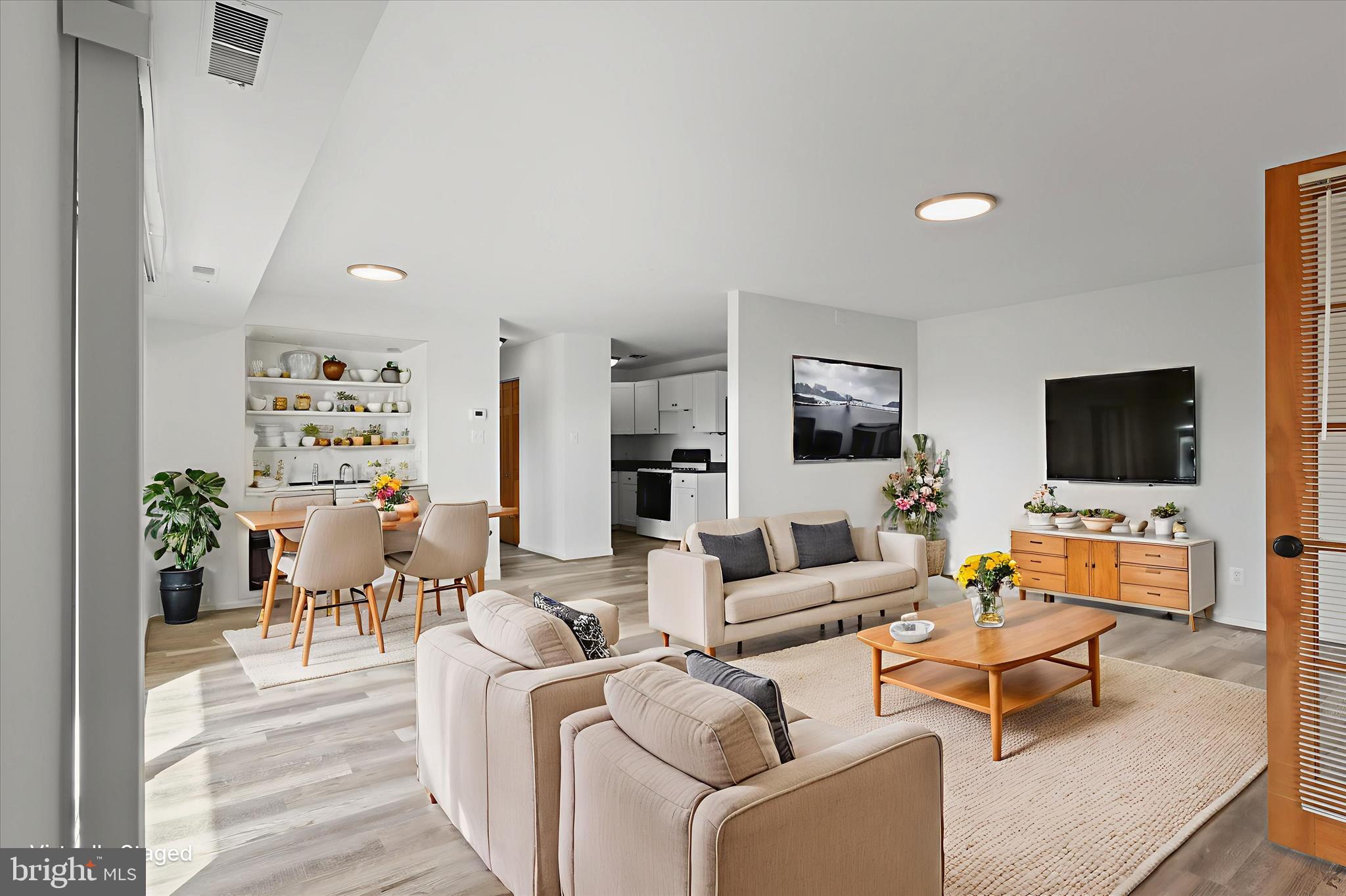 PARK TERRACE - Residential Lease