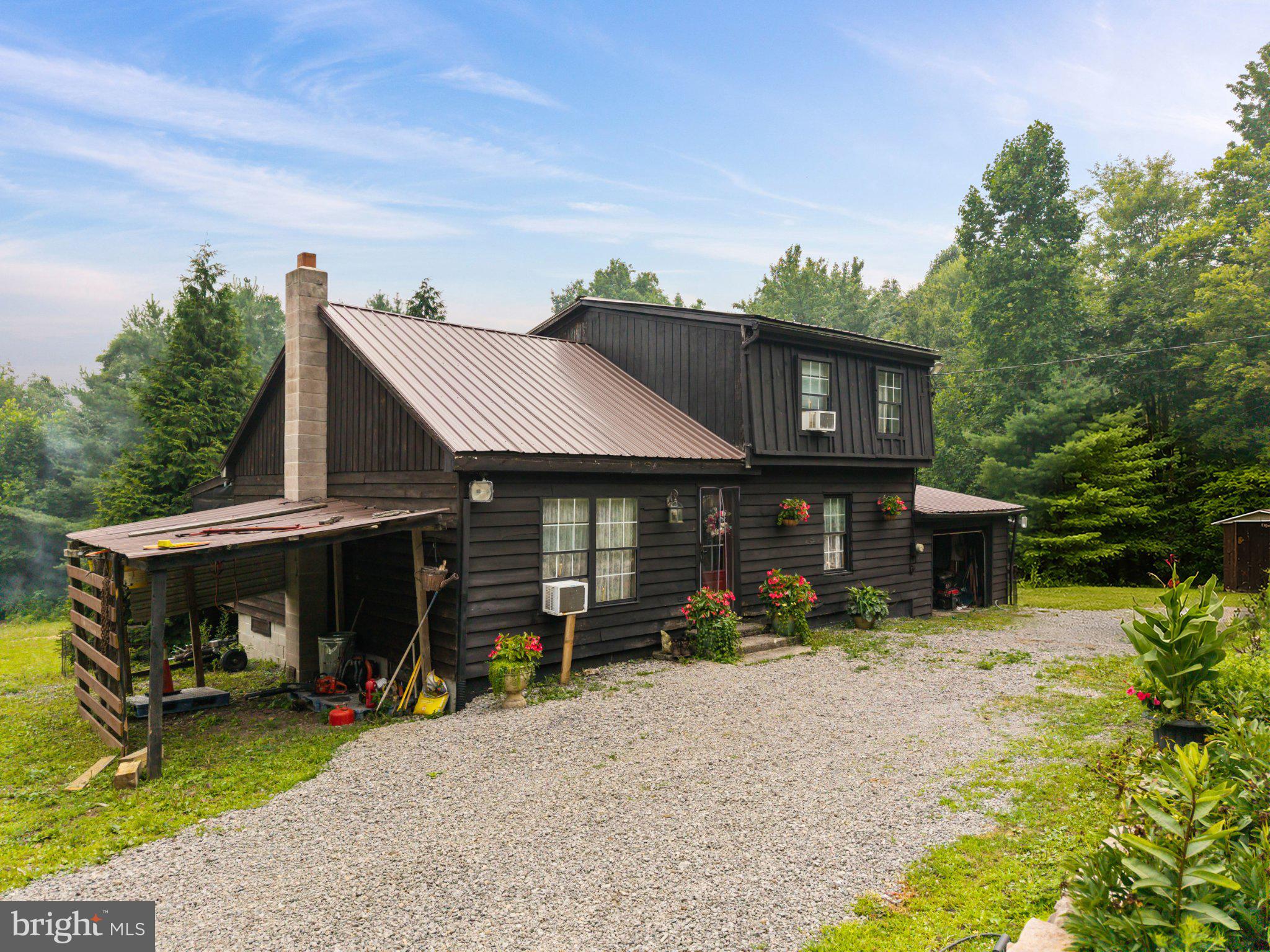 20 LOWER BALD EAGLE LANE