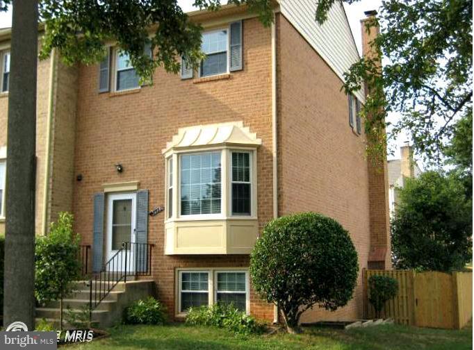 LAKEPOINTE - Residential Lease