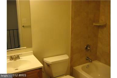 LAKEPOINTE - Residential Lease