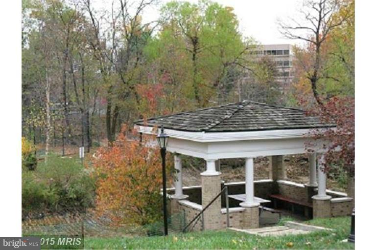 ROTONDA - Residential