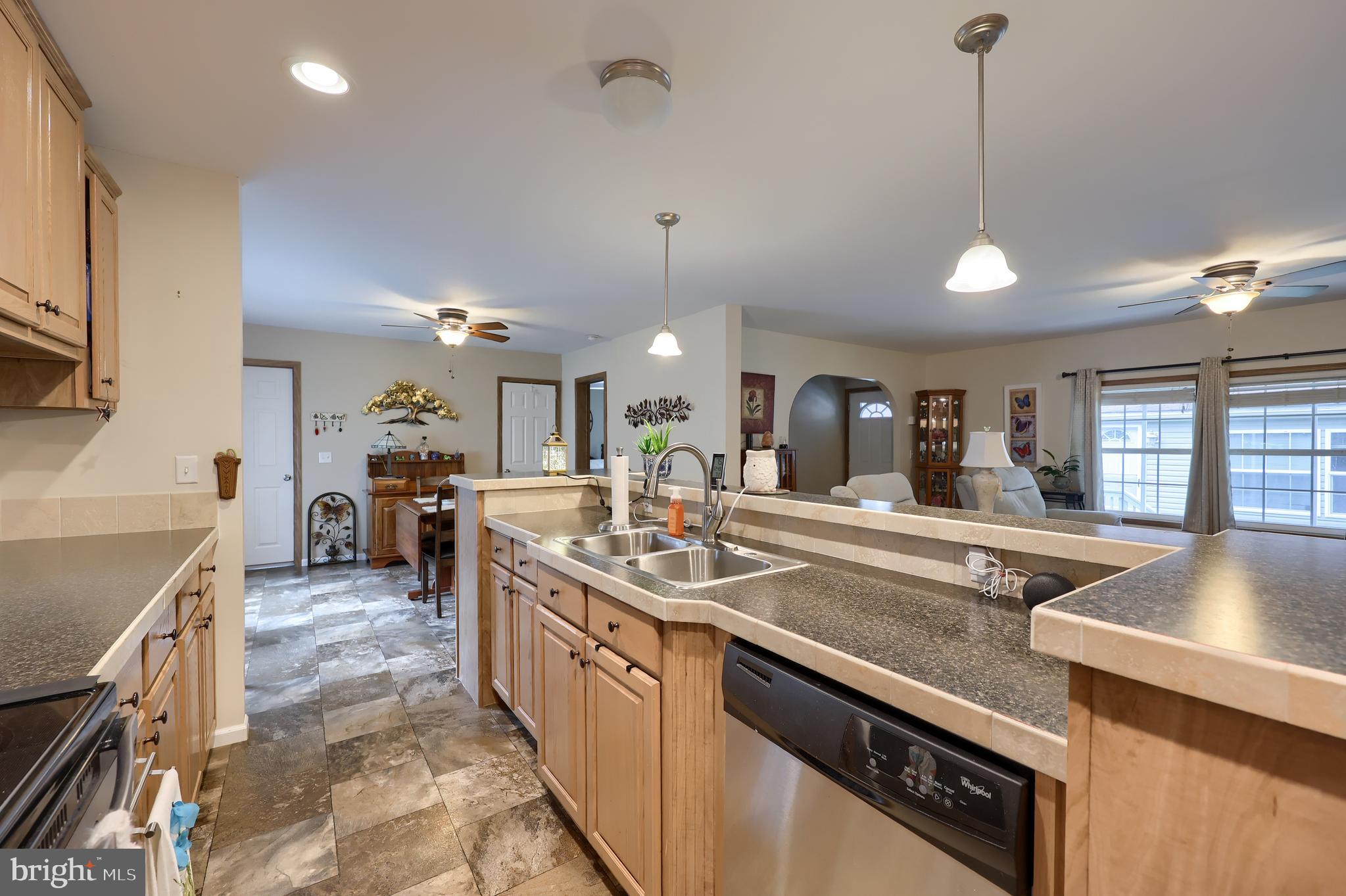 NORTH RIDGE ACRES - Residential