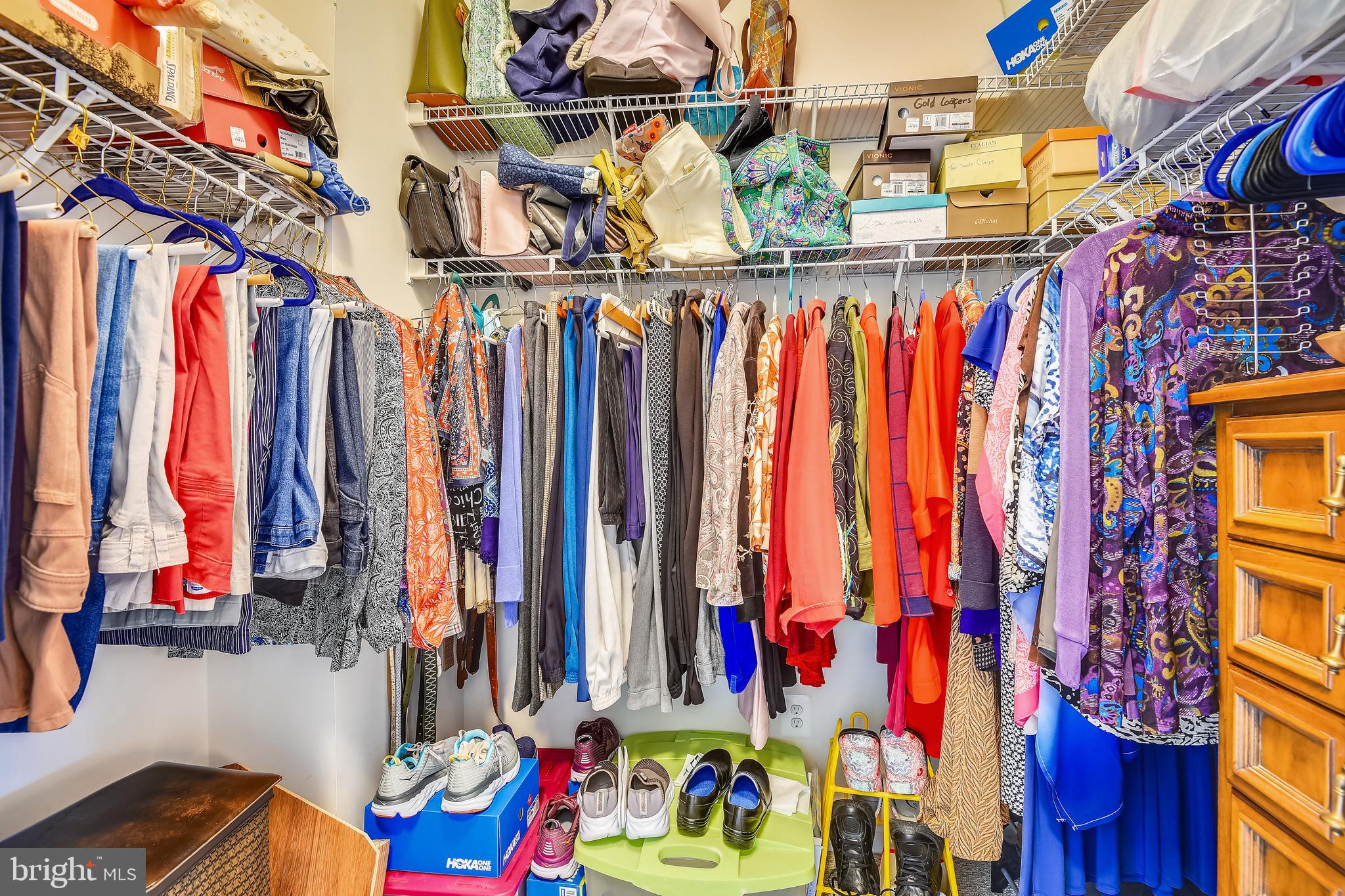 PINEY ORCHARD - Residential