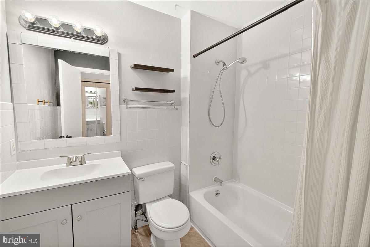 GERMANTOWN PARK - Residential