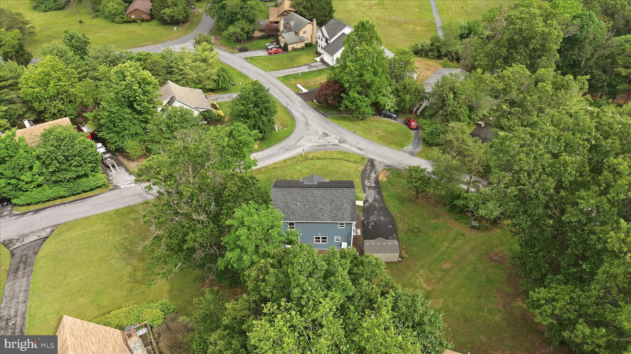 LAKE HOLIDAY ESTATES - Residential