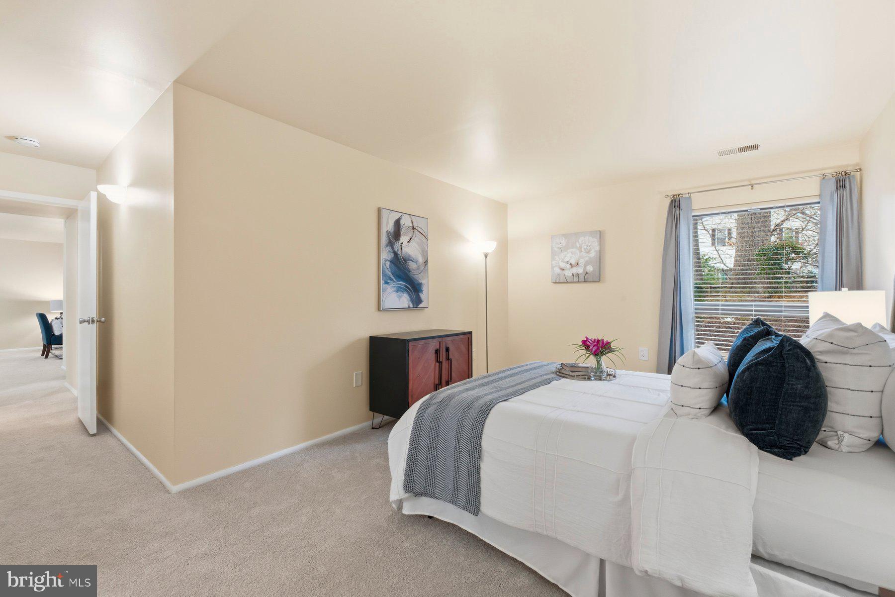 HYDE PARK - Residential