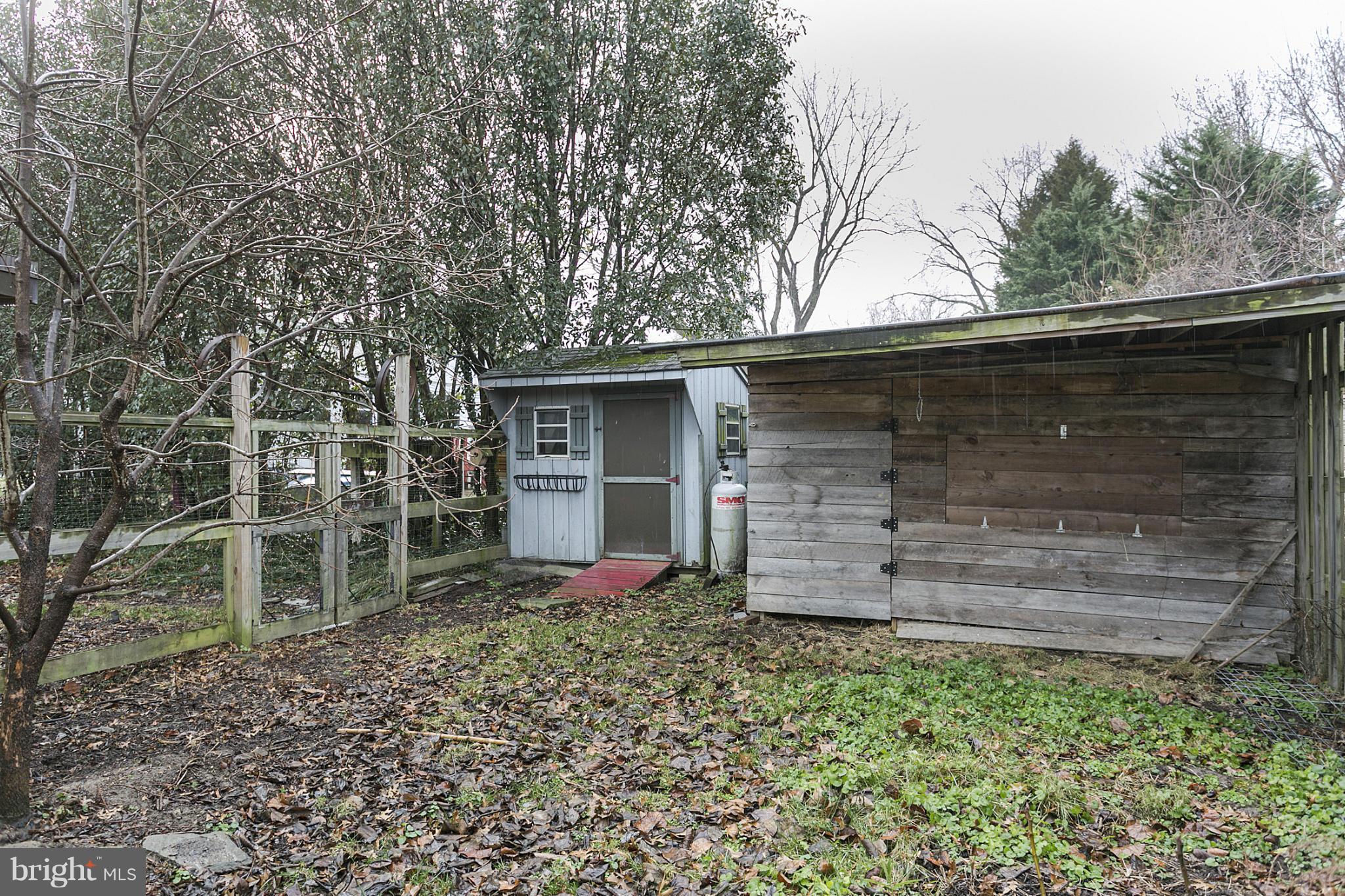 CLOVERLEA - Residential