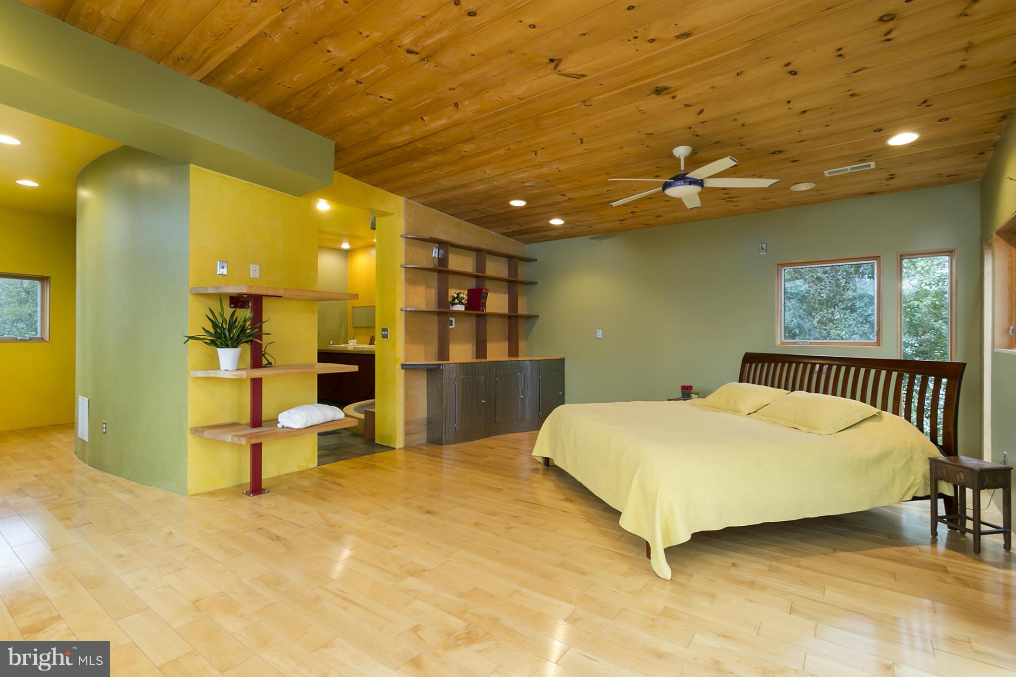 CLOVERLEA - Residential