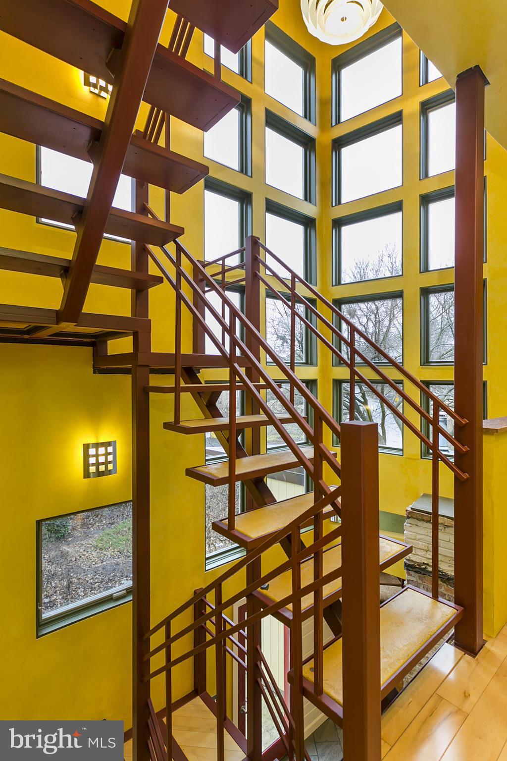 CLOVERLEA - Residential