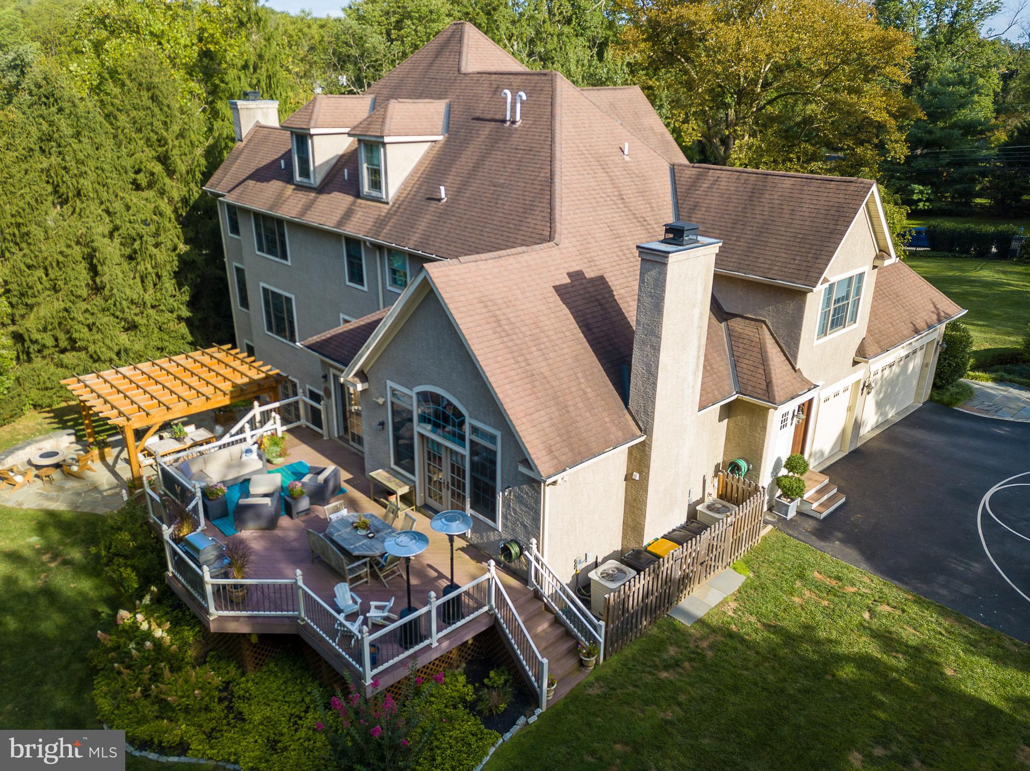 SUGARPOINTE - Residential