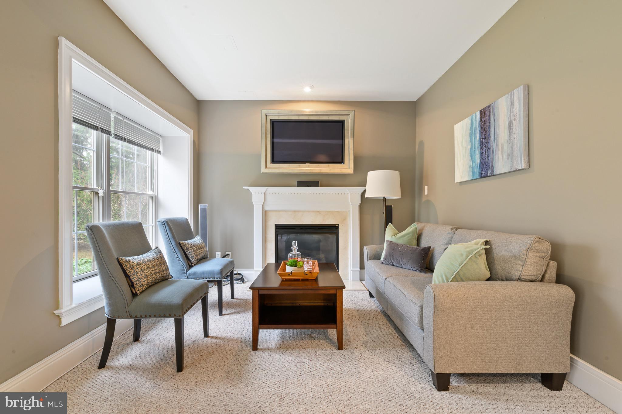 SUGARPOINTE - Residential