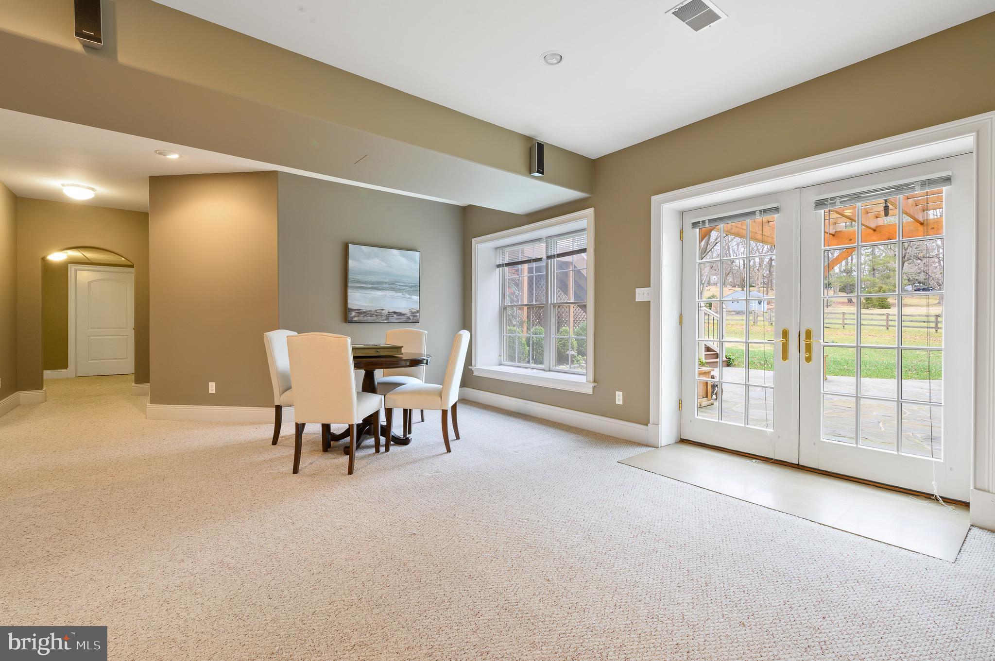 SUGARPOINTE - Residential