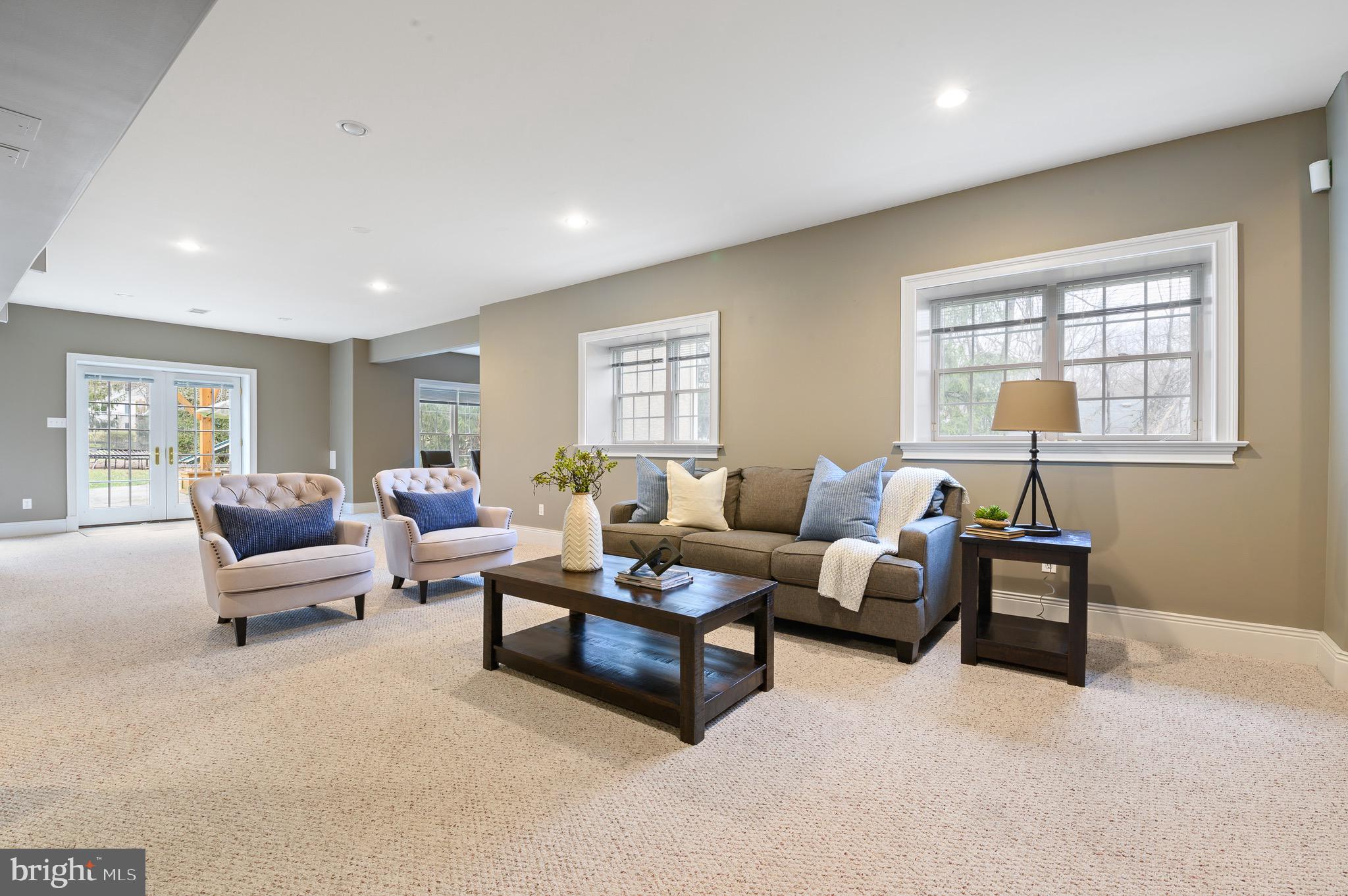 SUGARPOINTE - Residential