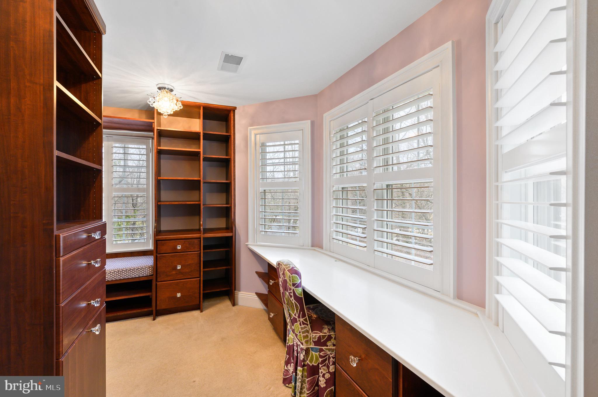 SUGARPOINTE - Residential