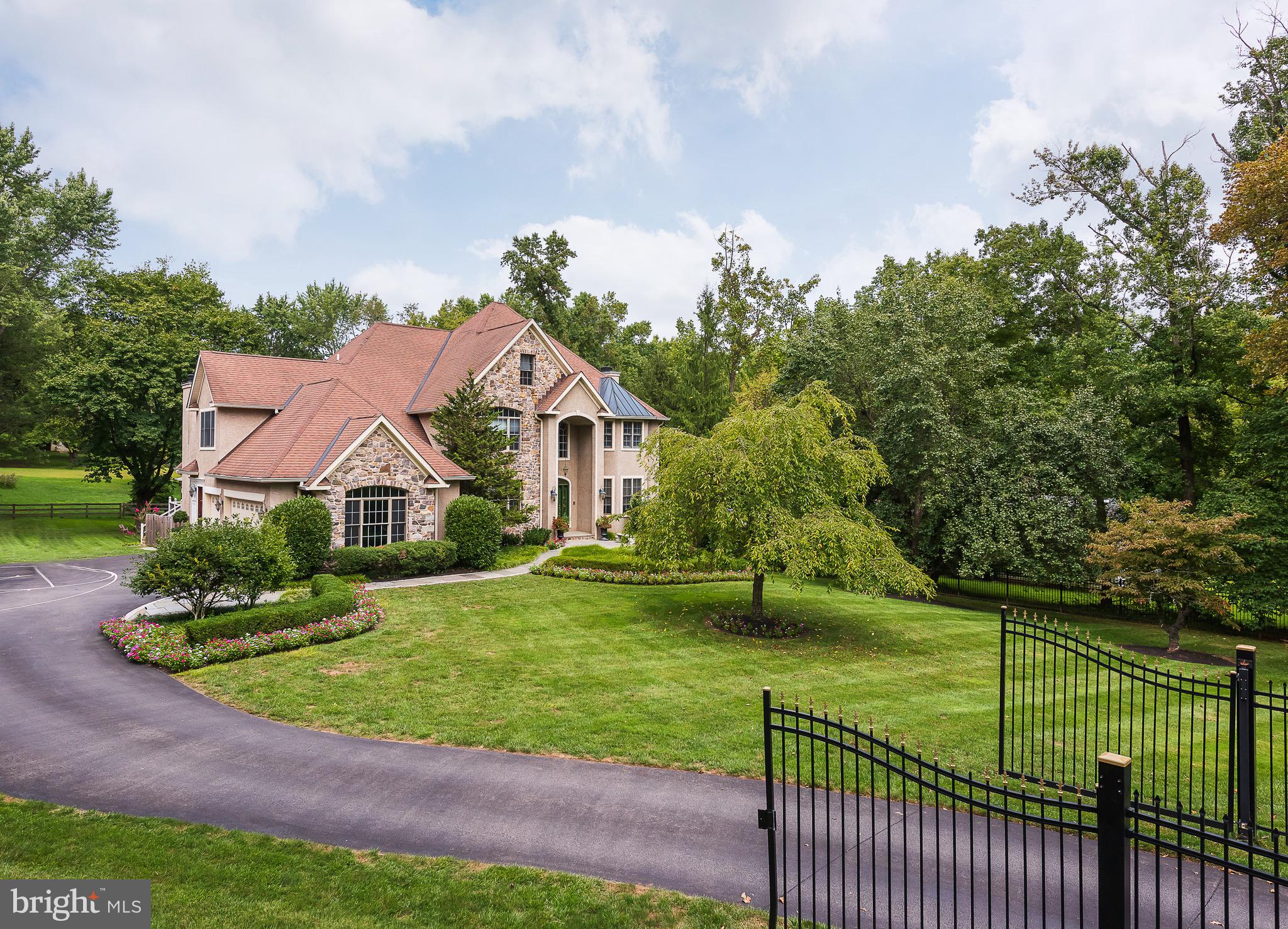 SUGARPOINTE - Residential