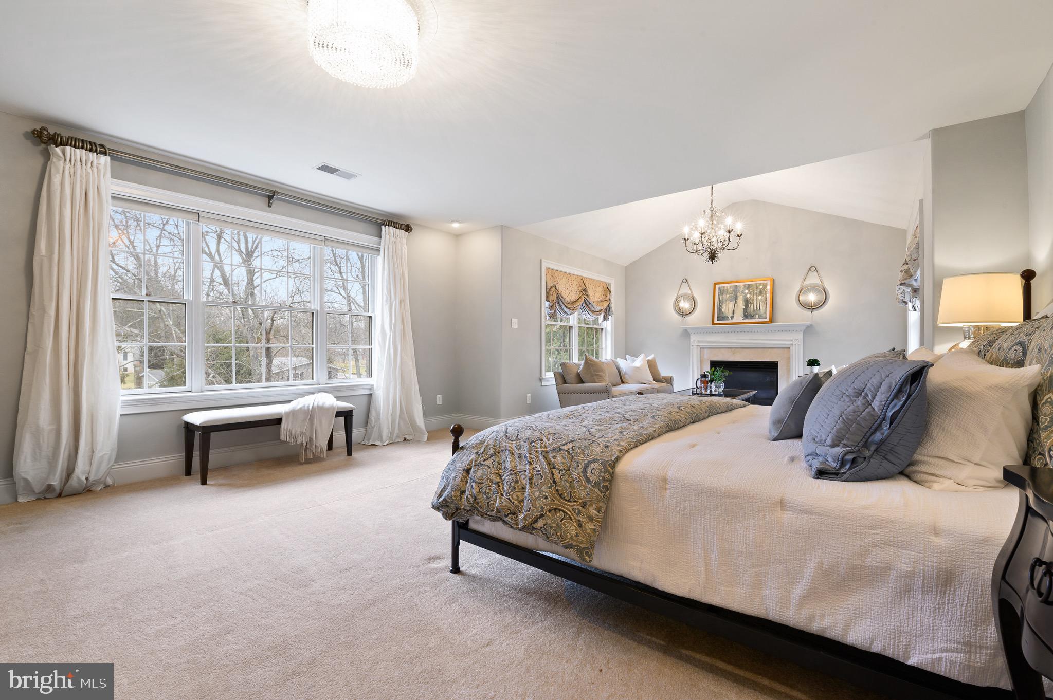 SUGARPOINTE - Residential