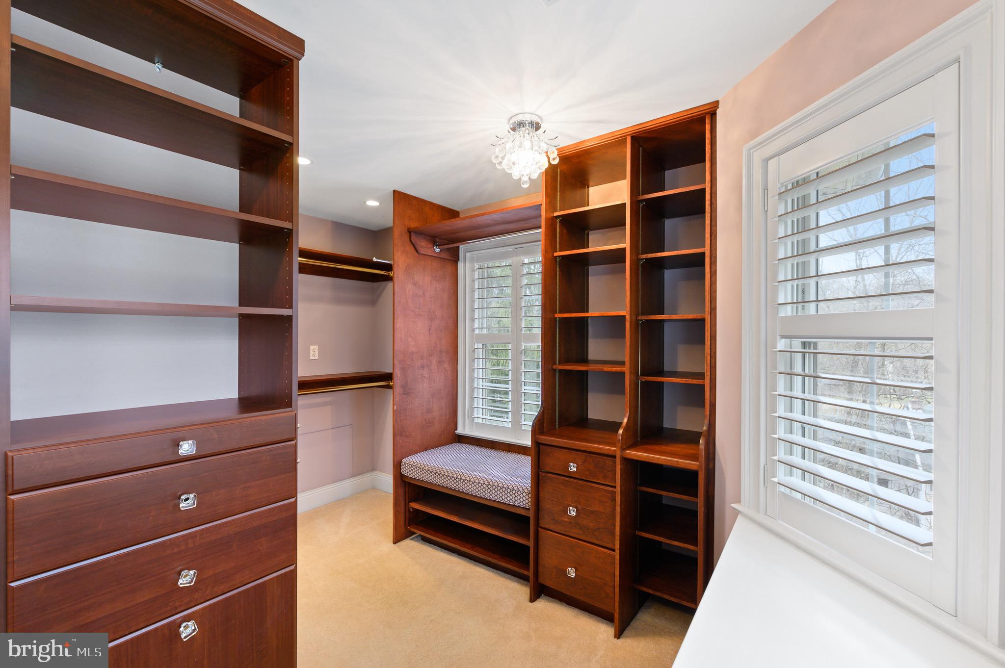 SUGARPOINTE - Residential