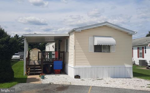 Mobile Home For Sale - 1047 Sage Avenue<br/> Berks County, READING, PA 19605