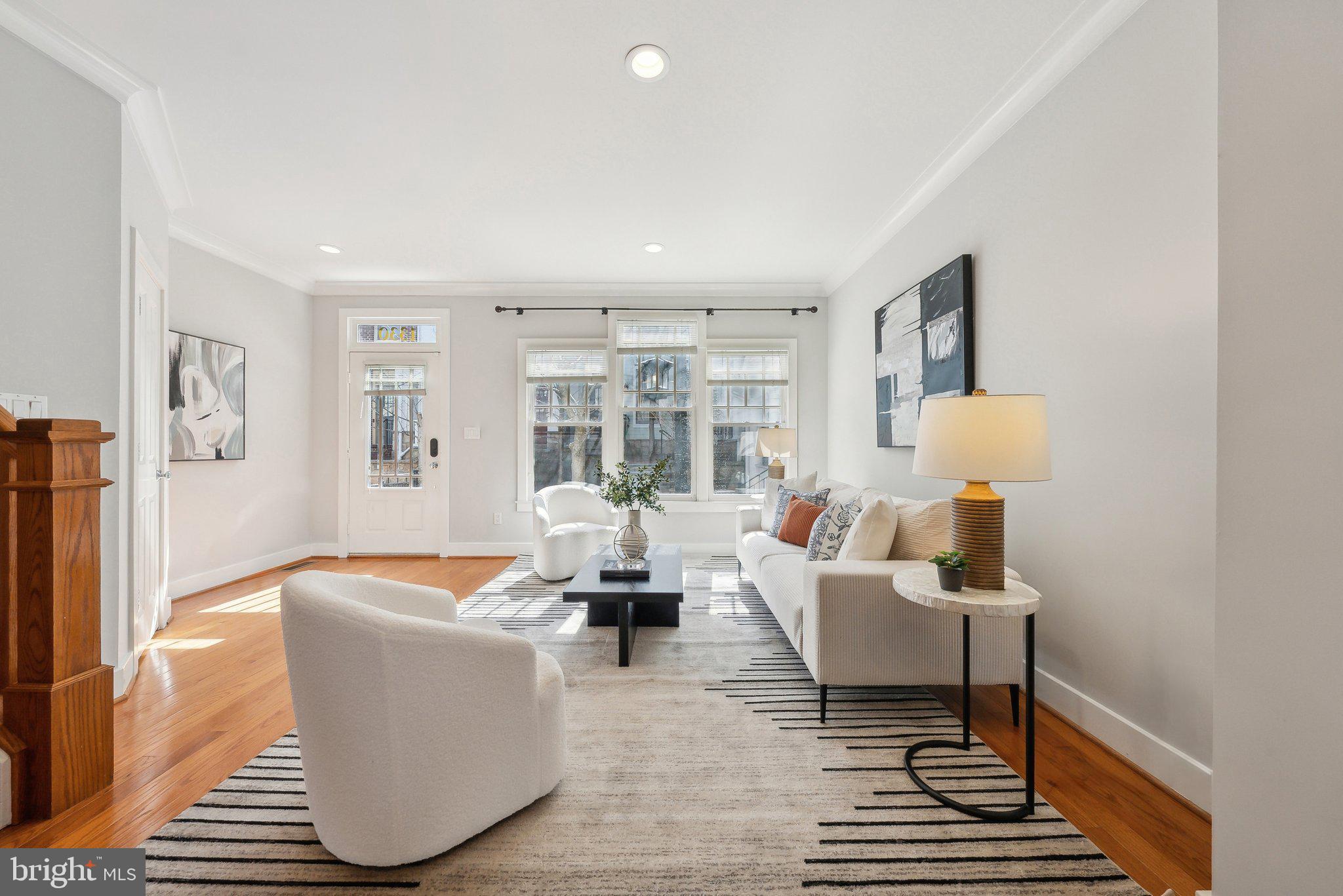 CLARENDON PARK - Residential