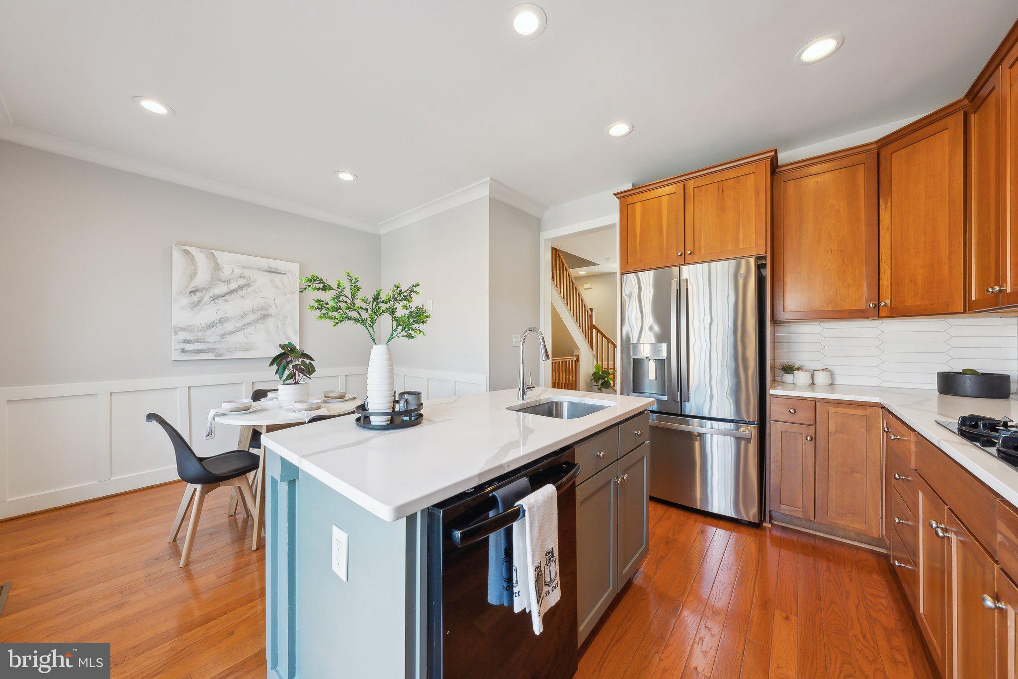 CLARENDON PARK - Residential