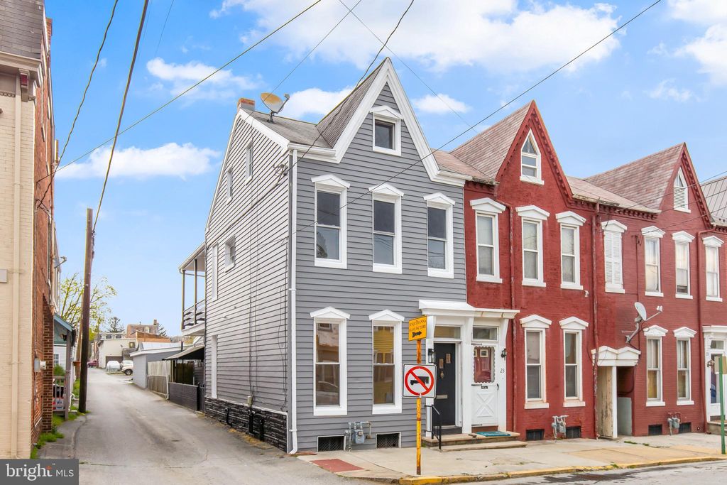 Photo of 25 N 8th Street, Columbia, PA 17512 (MLS # PALA2049234)