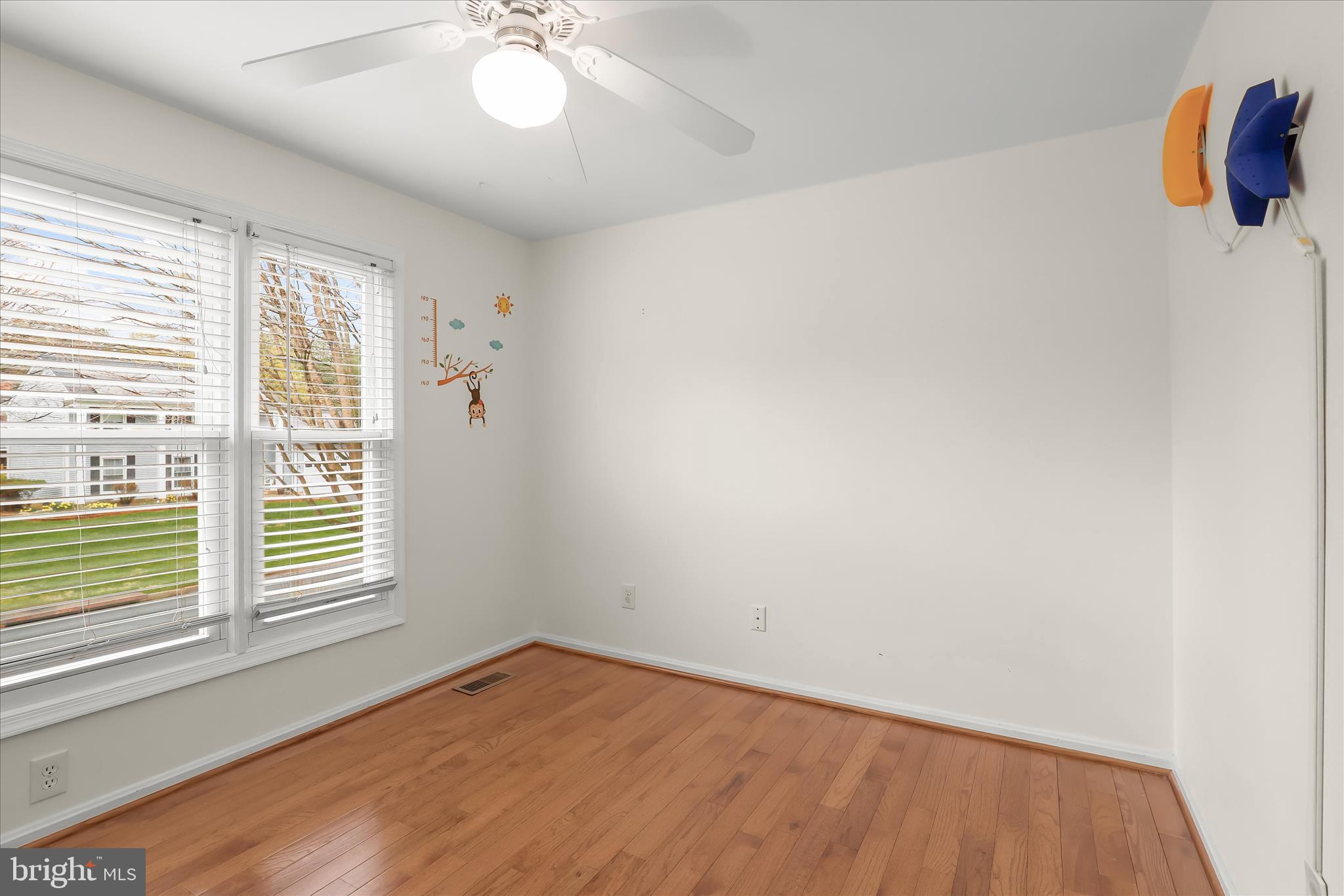 MILL CREEK SOUTH - Residential