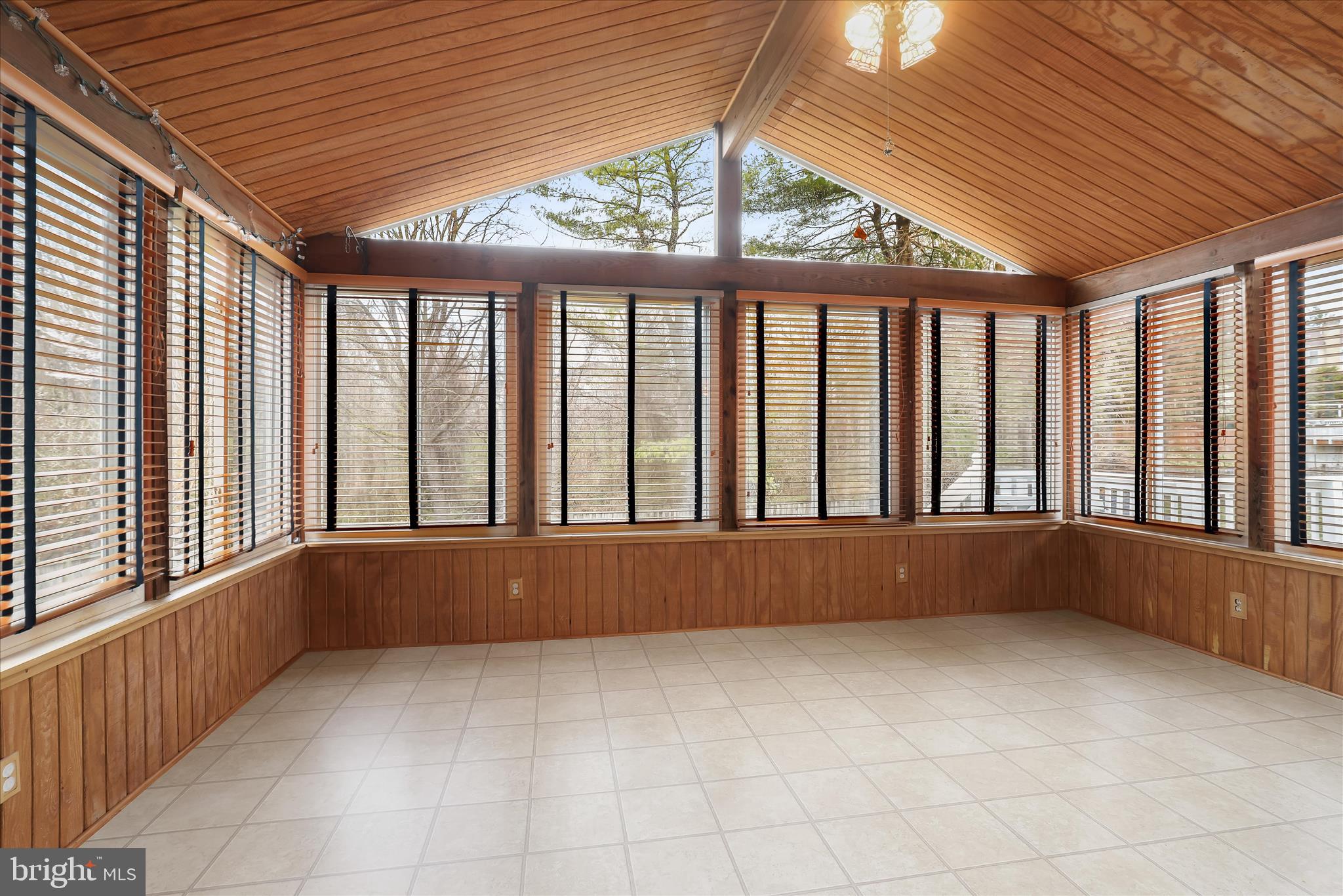 MILL CREEK SOUTH - Residential